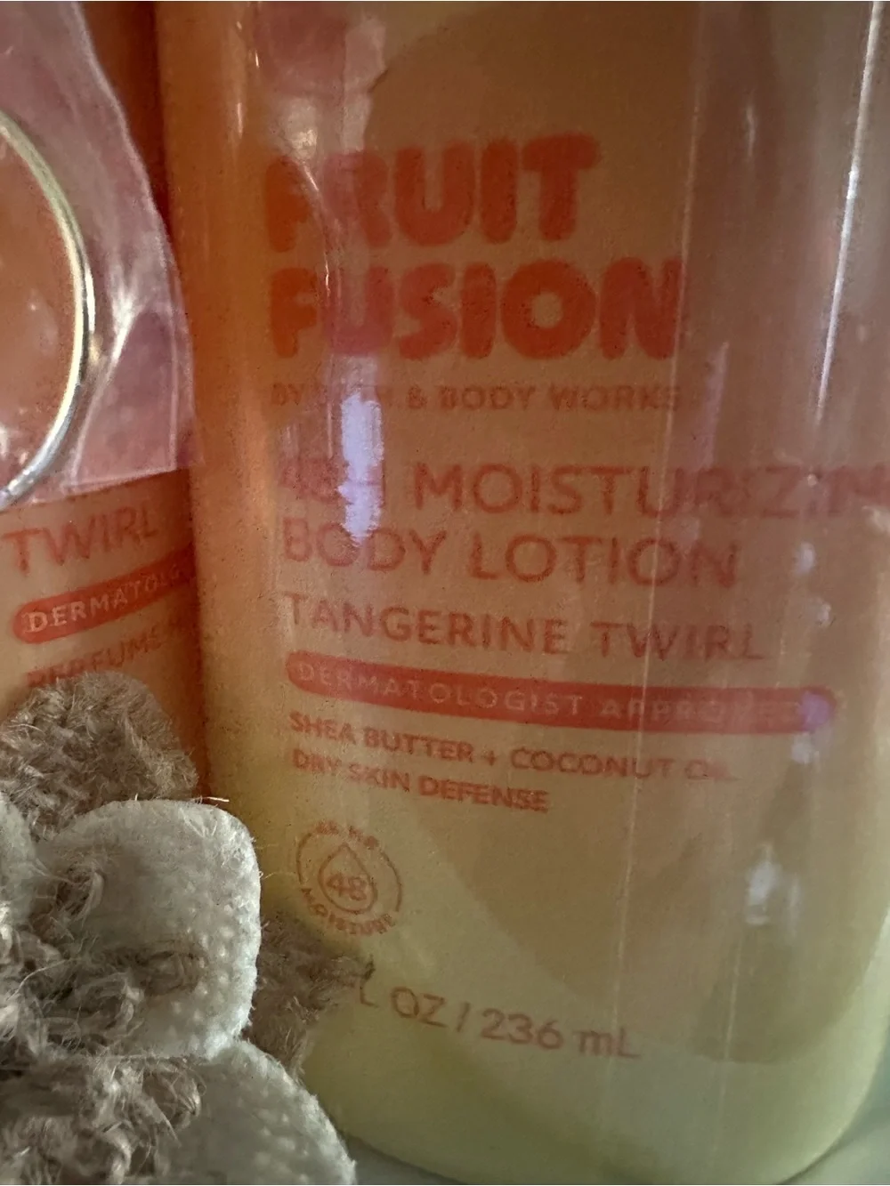 Bath & Body Works Fruit Fusion Tangerine Twirl Body Care Set - Orange (4) PC